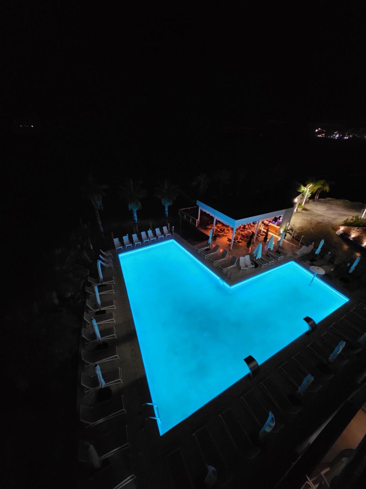 Joelle Premium Hotel ซารานเดอ ภายนอก รูปภาพ