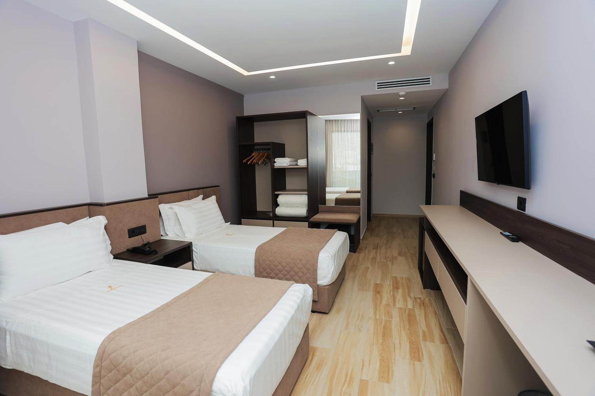 Joelle Premium Hotel ซารานเดอ ภายนอก รูปภาพ