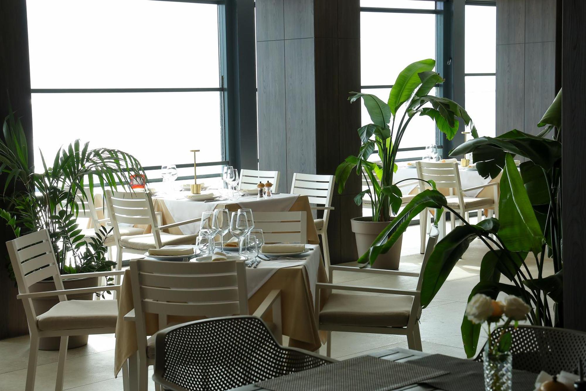 Joelle Premium Hotel ซารานเดอ ภายนอก รูปภาพ